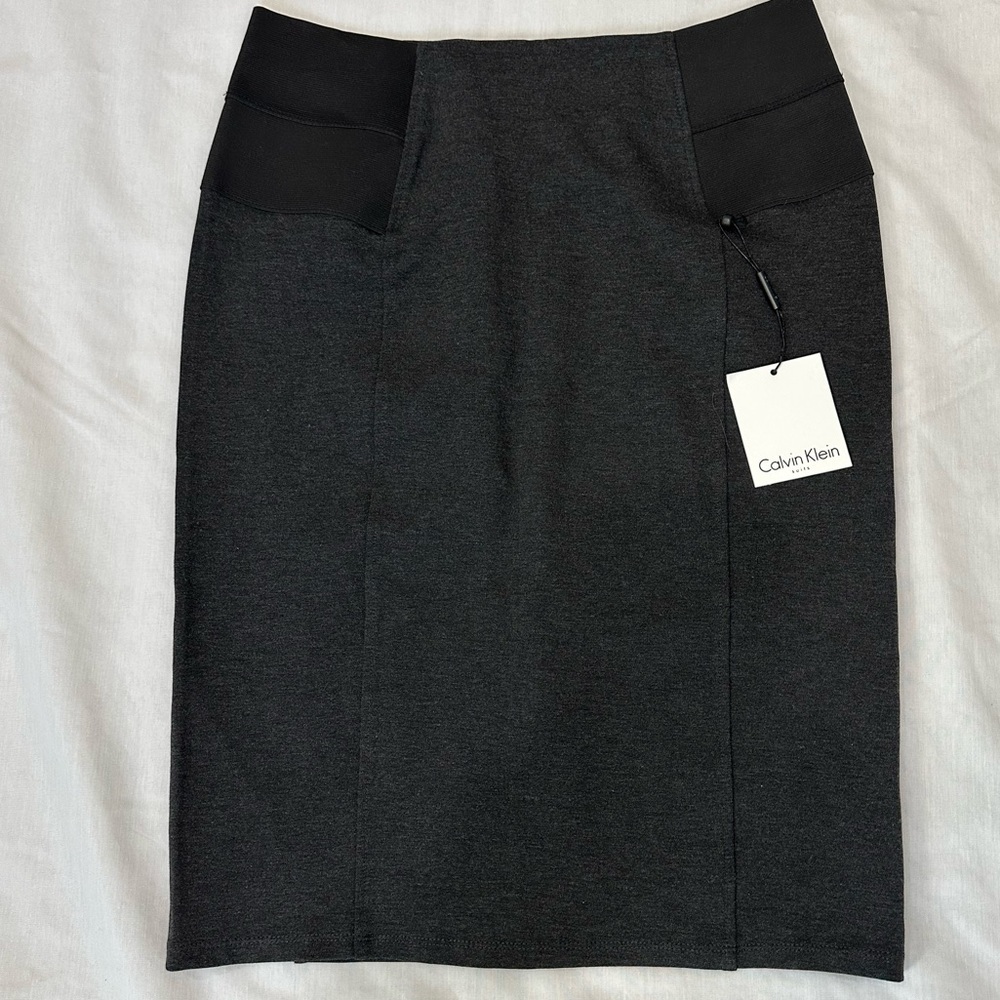 Calvin Klein Power Stretch Pencil Skirt – Size 8